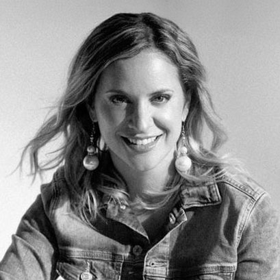 Trinidad Omegna, Ingeniera Comercial con Máster en Dirección Estratégica de Ventas de la U. Adolfo Ibáñez